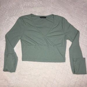 ❗️SOLD❗️Shein Long Sleeve Ribbed Crop Top